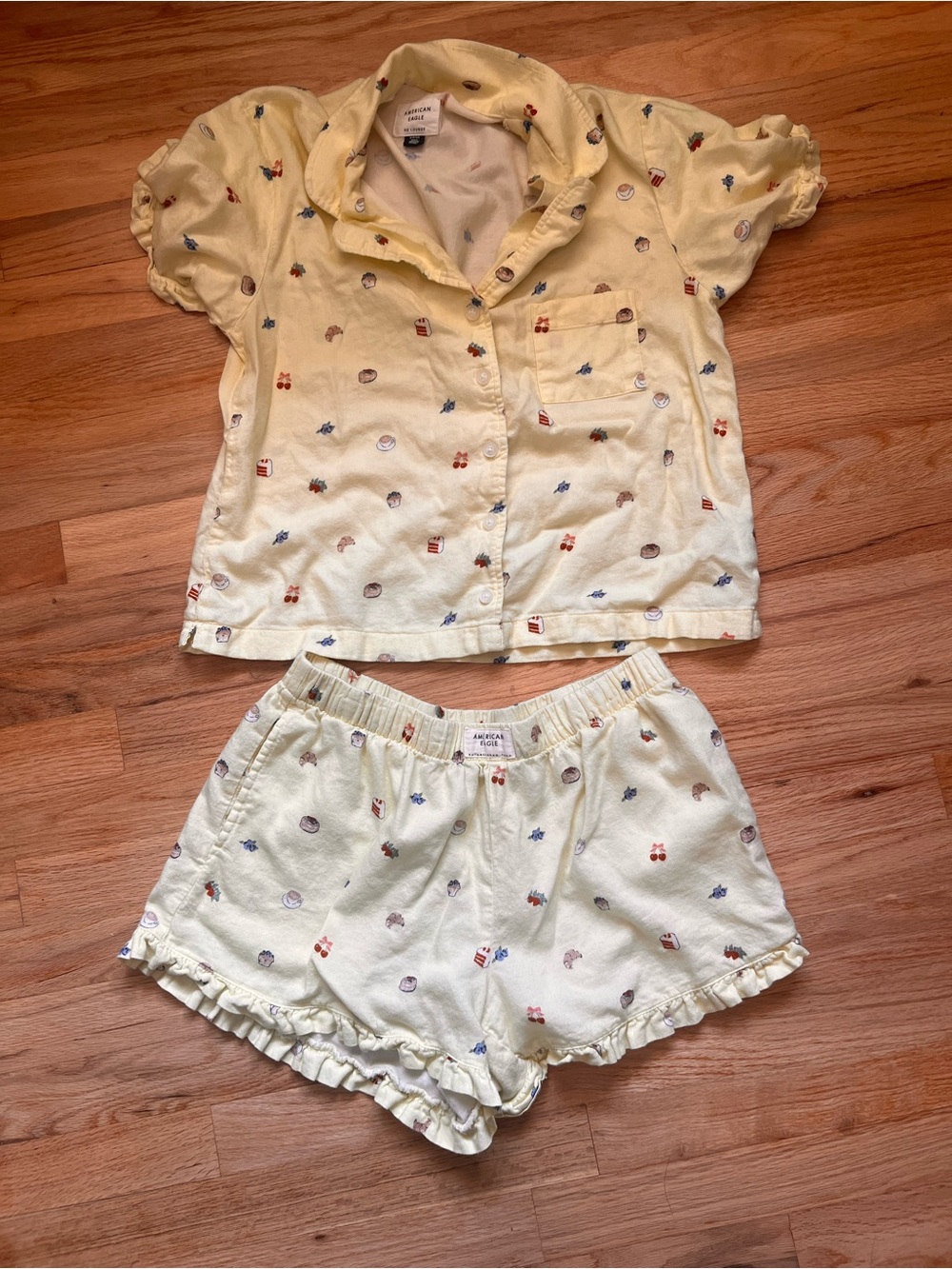 American Eagle Outfitters Yellow Floral Ruffle Short Pajama Set - Picture 3 of 5